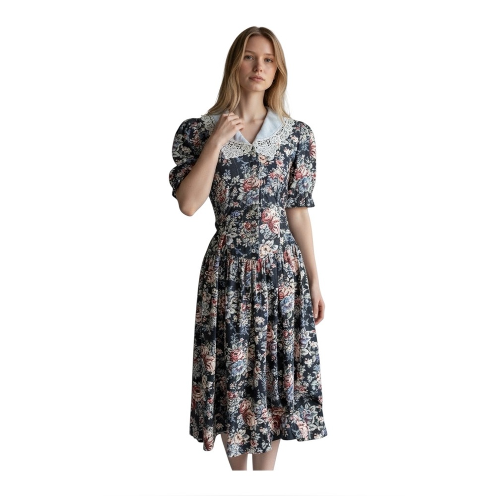 Vintage 80’s Handmade Floral Cottagecore Romantic Feminine Dress